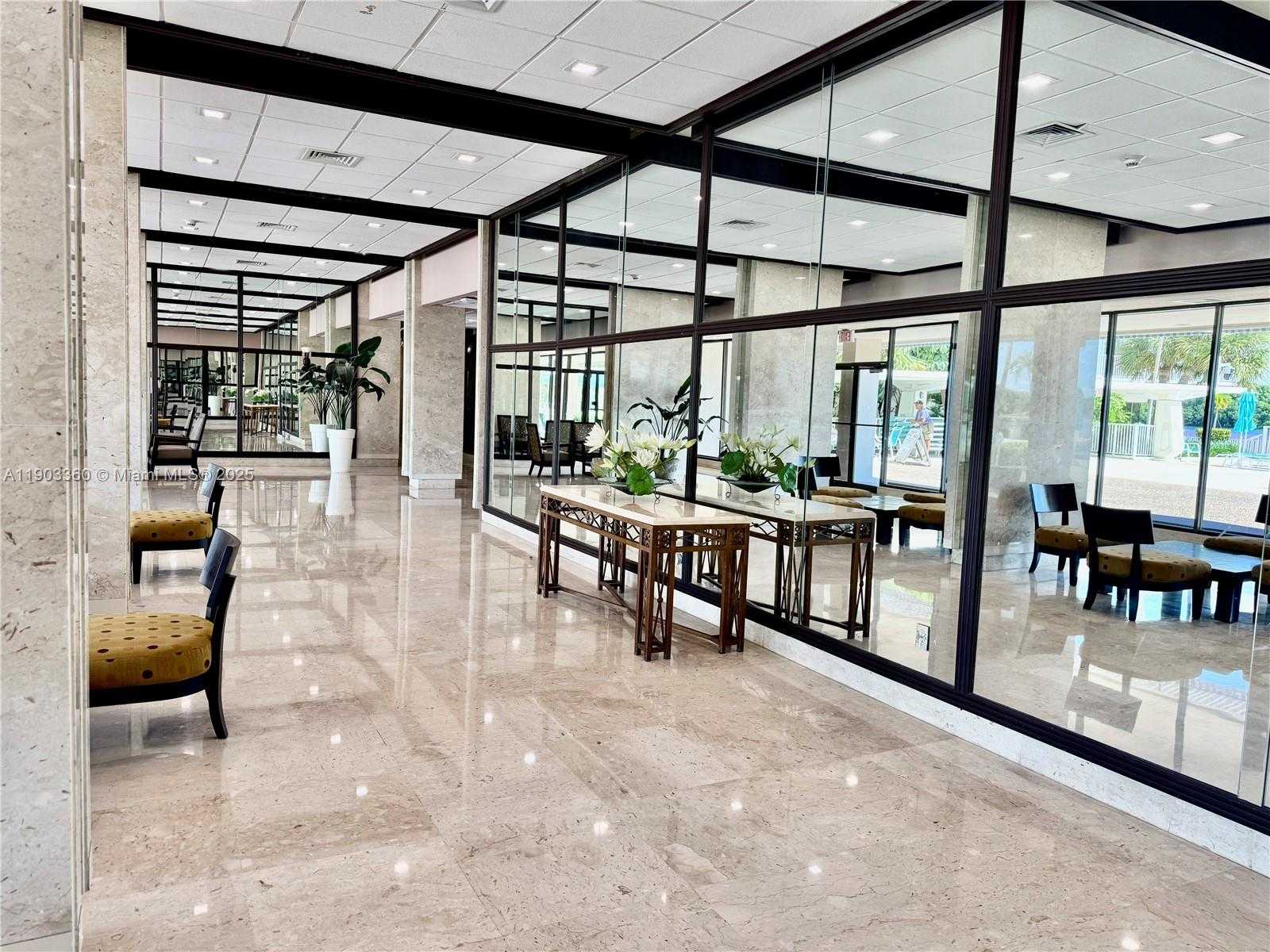 Small Image of 300 BAYVIEW DR #1903, Sunny Isles Beach Number 15