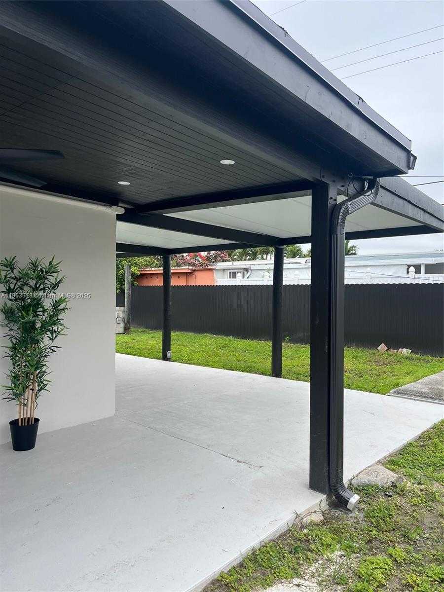 Small Image of 4640 SOUTH WEST 94TH CT, Miami Number 33