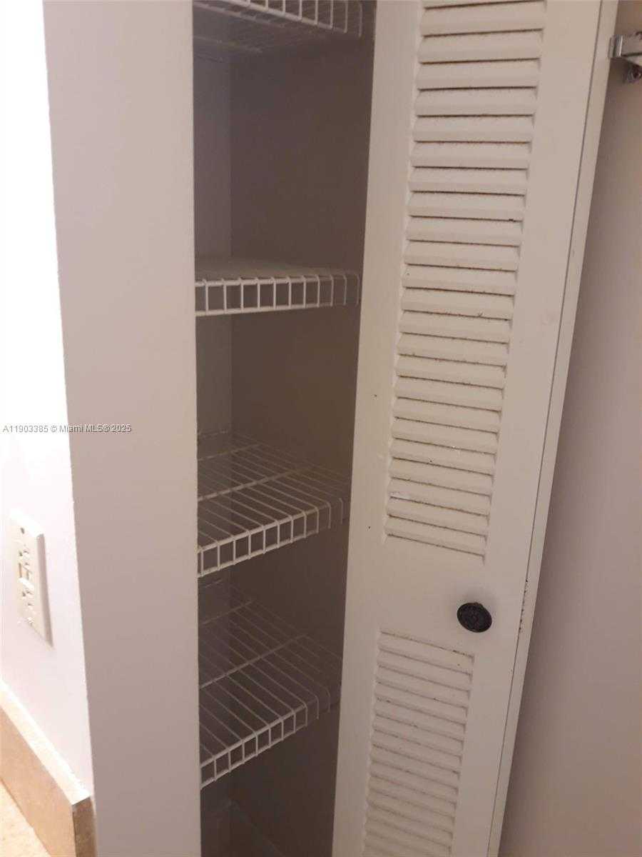 Small Image of 7401 SOUTH WEST 152ND AVE #106-1, Miami Number 4