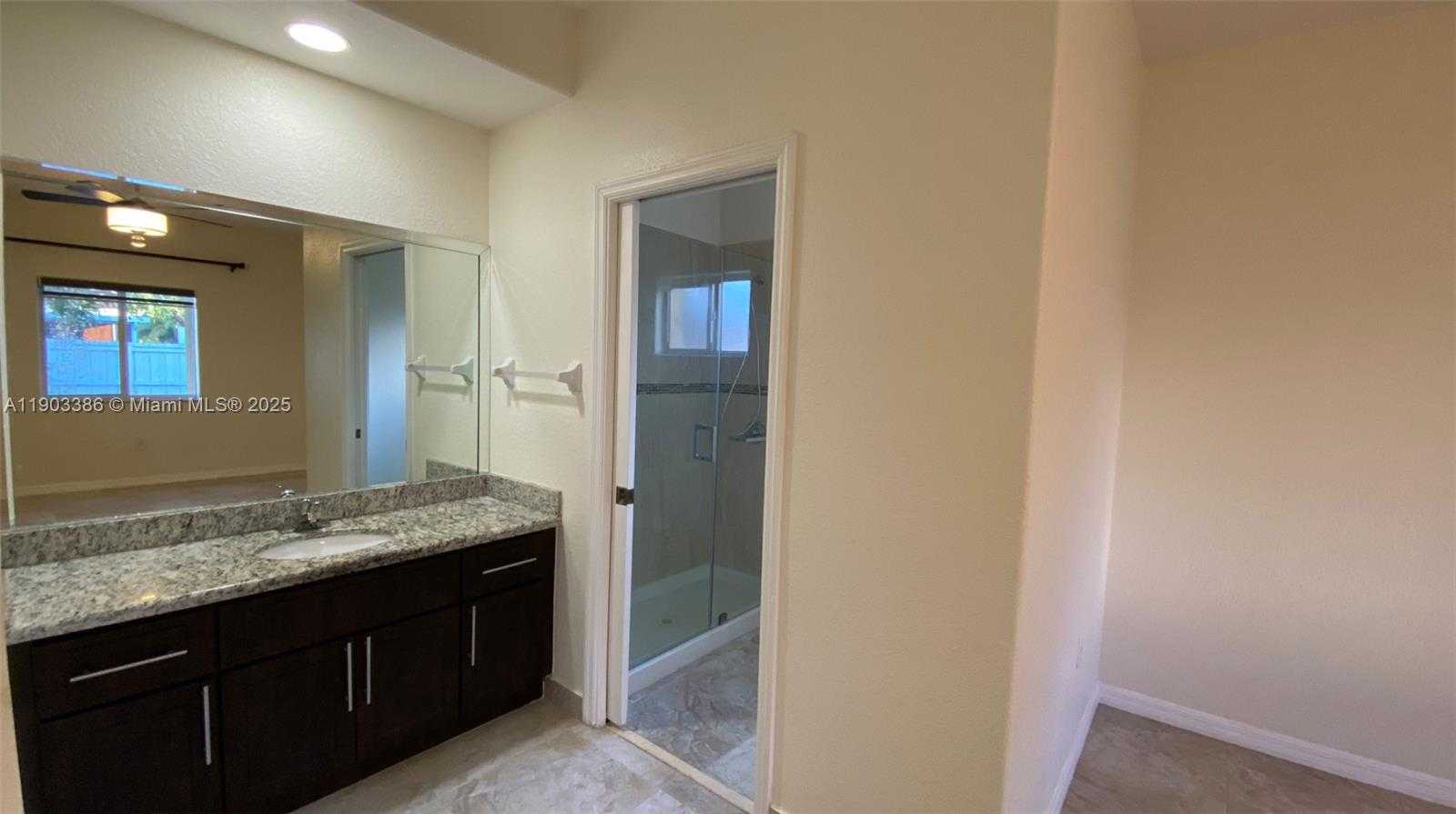 Small Image of 15585 SOUTH WEST 178TH LN #A, Miami Number 6