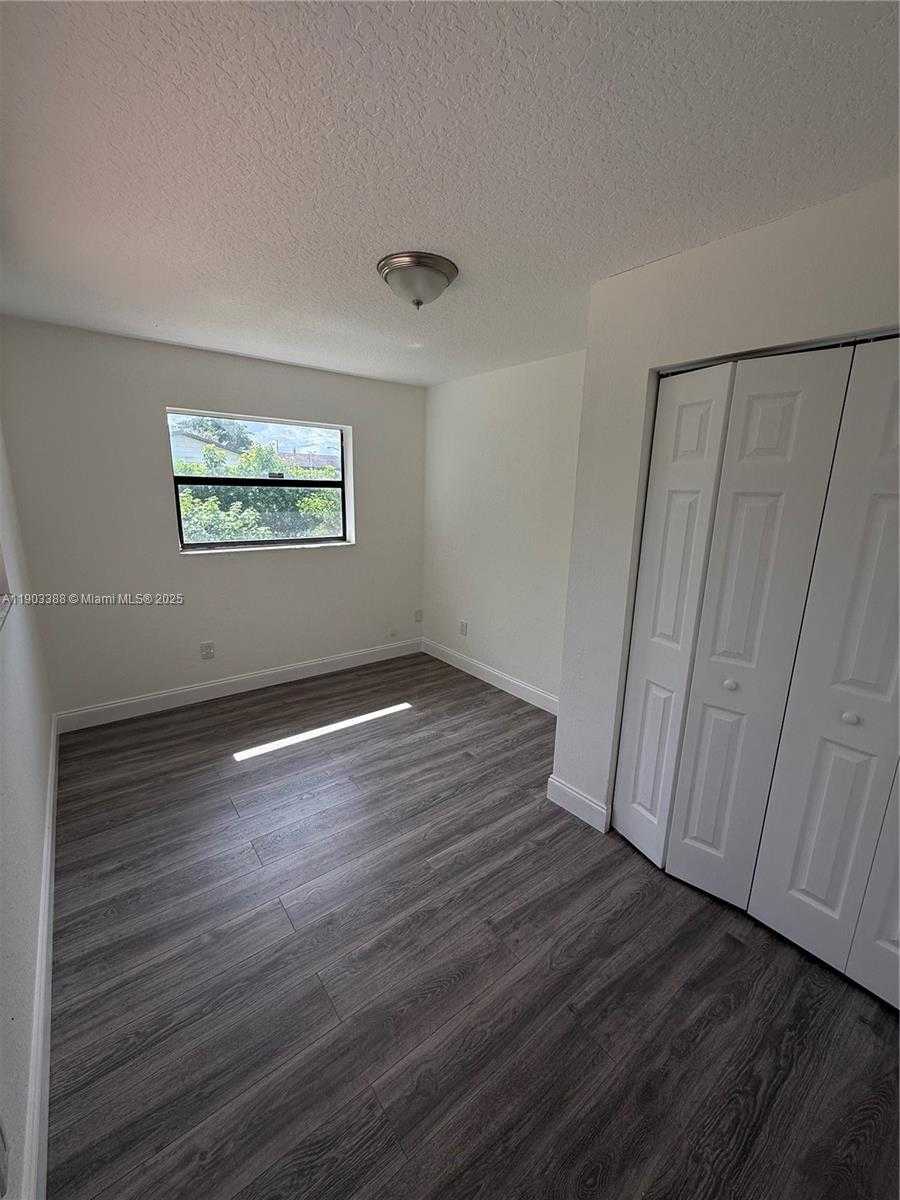 Small Image of 28221 SOUTH WEST 162ND AVE, Homestead Number 12