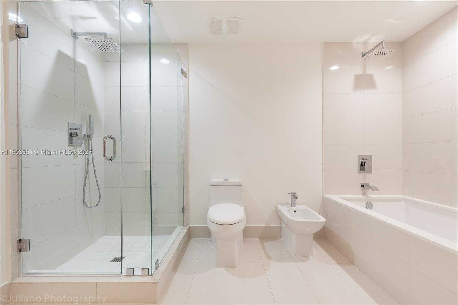 Imagen de Pequeño Objeto