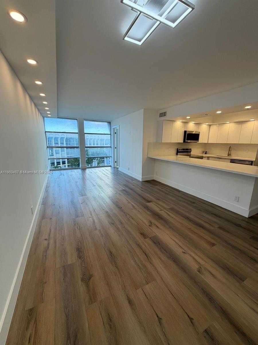 Small Image of 701 THREE ISLANDS BLVD #511, Hallandale Beach Number 2