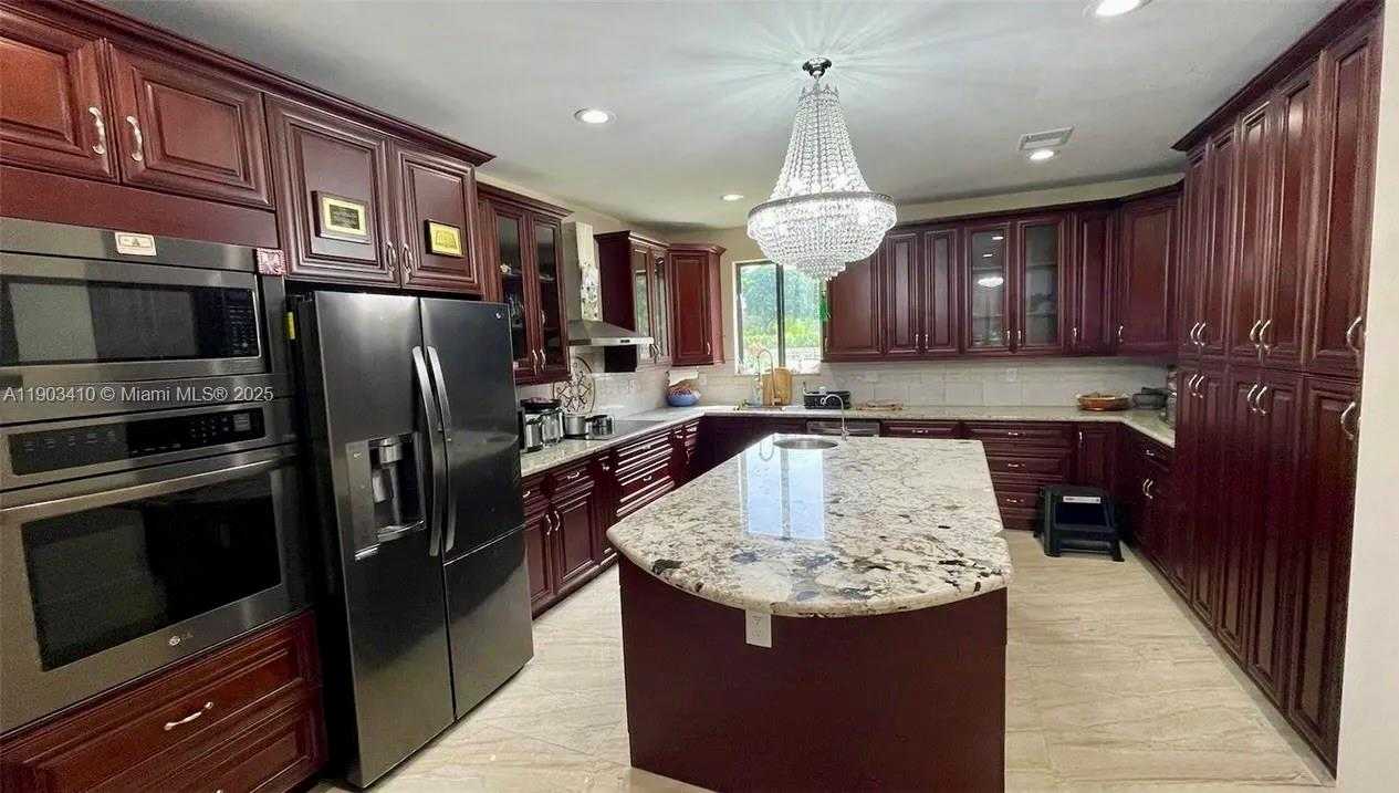 Imagen de Pequeño Objeto