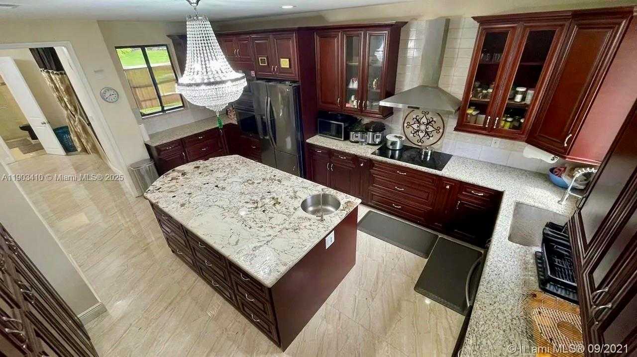 Imagen de Pequeño Objeto