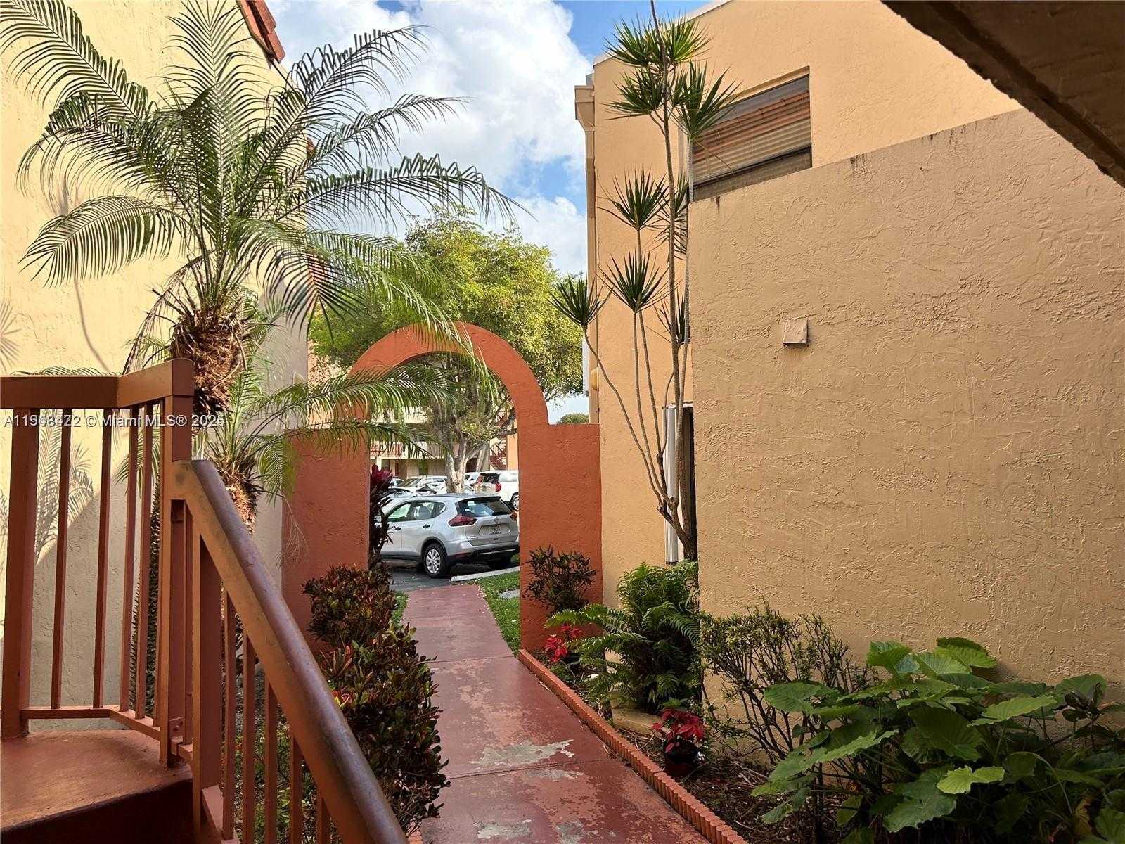 Small Image of 10229 NORTH WEST 9TH STREET CIR #202, Miami Number 2