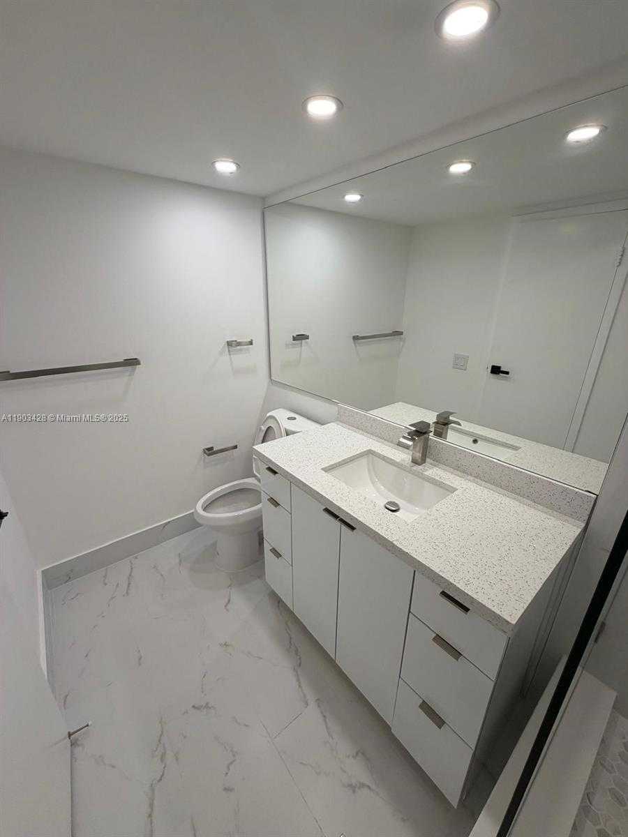 Small Image of 801 THREE ISLANDS BLVD #501, Hallandale Beach Number 2