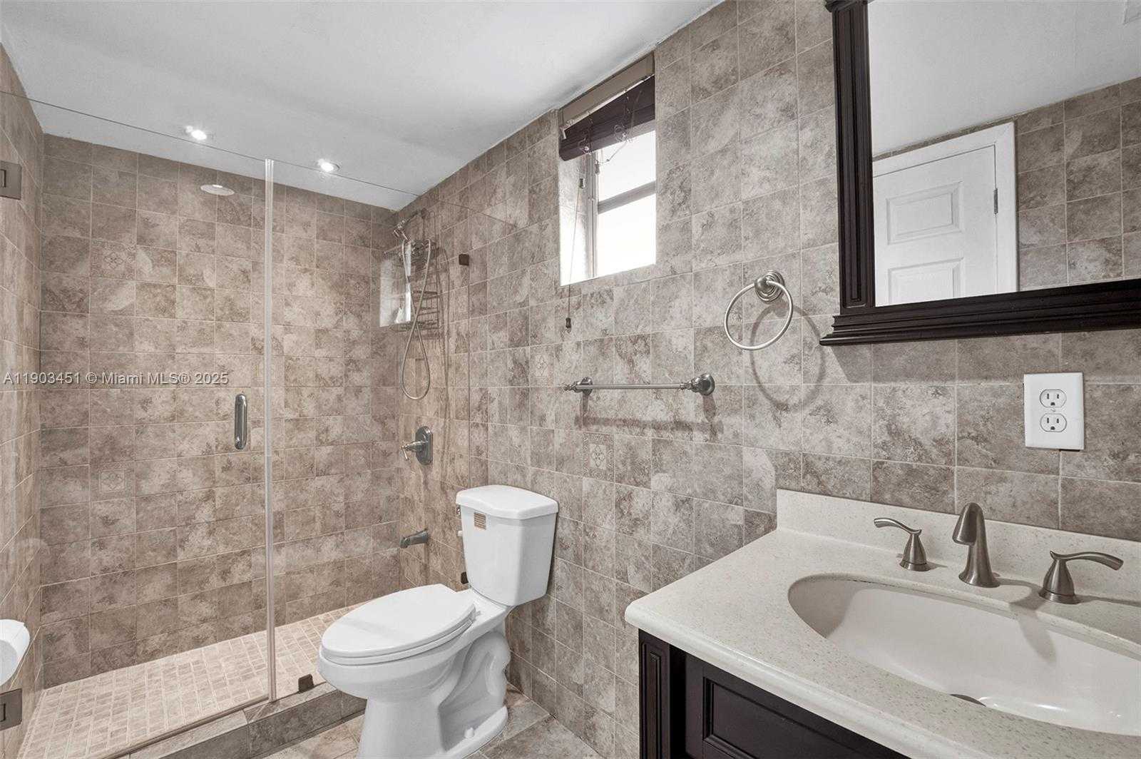 Small Image of 12193 SOUTH WEST 82ND AVE, Pinecrest Number 12