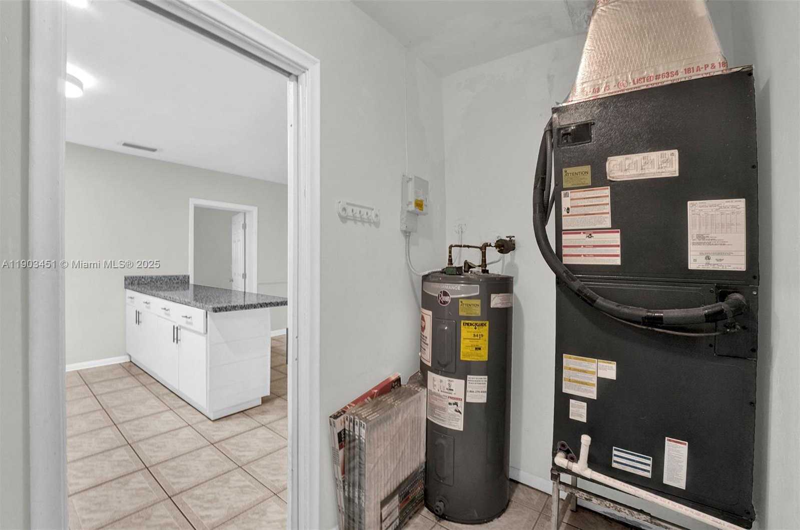 Small Image of 12193 SOUTH WEST 82ND AVE, Pinecrest Number 17