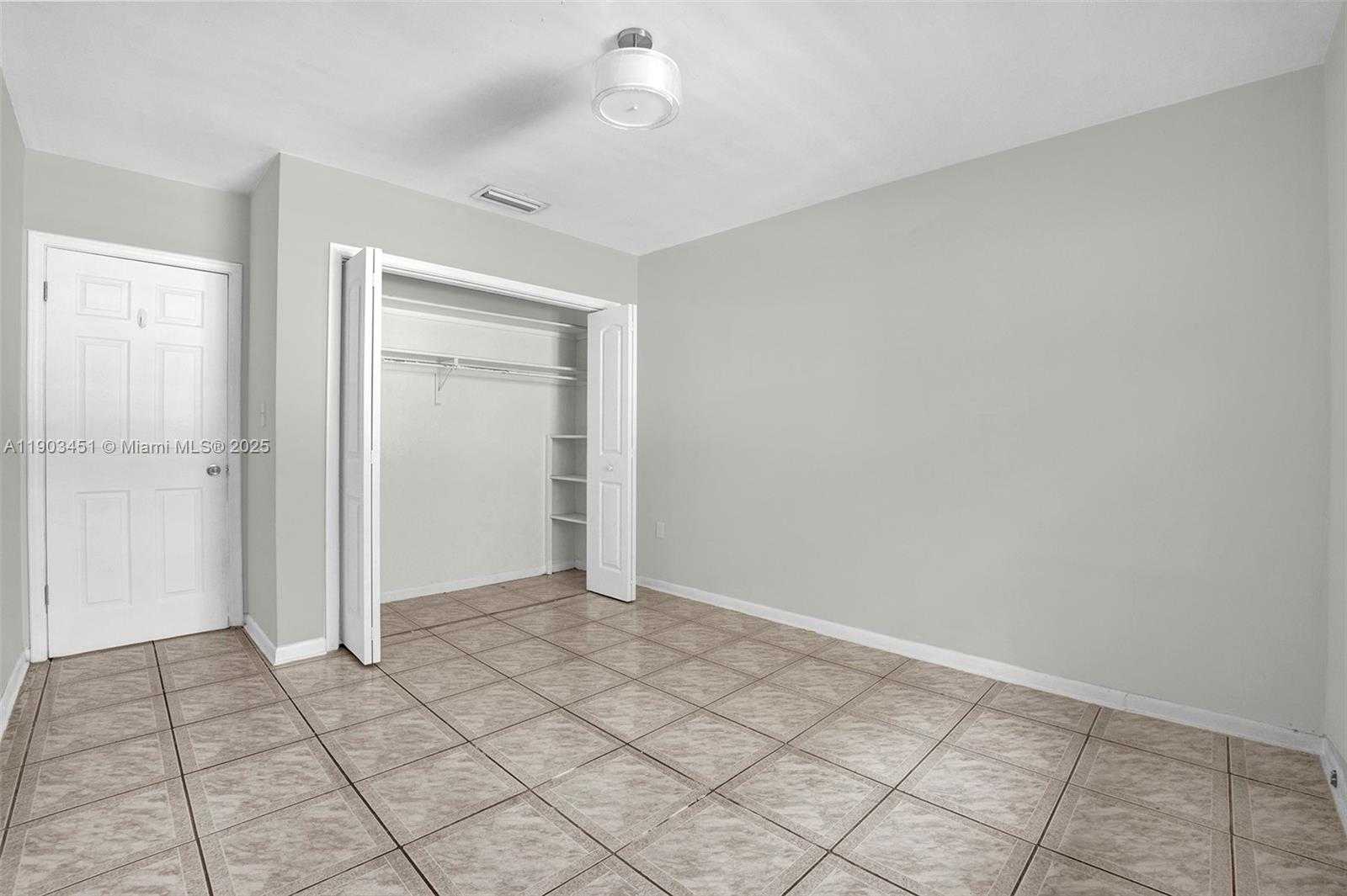 Small Image of 12193 SOUTH WEST 82ND AVE, Pinecrest Number 27