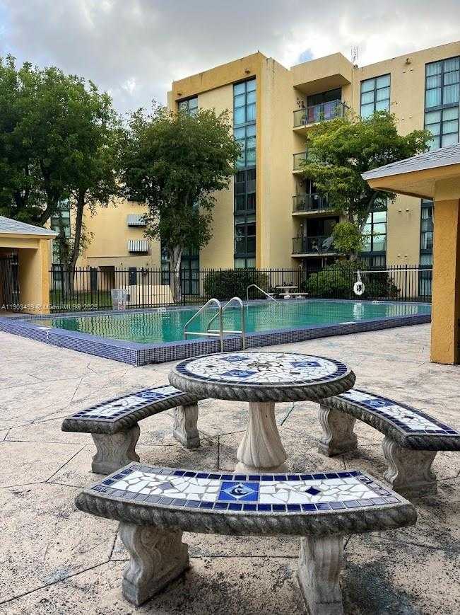 Small Image of 11790 SOUTH WEST 18TH ST #107-3, Miami Number 25