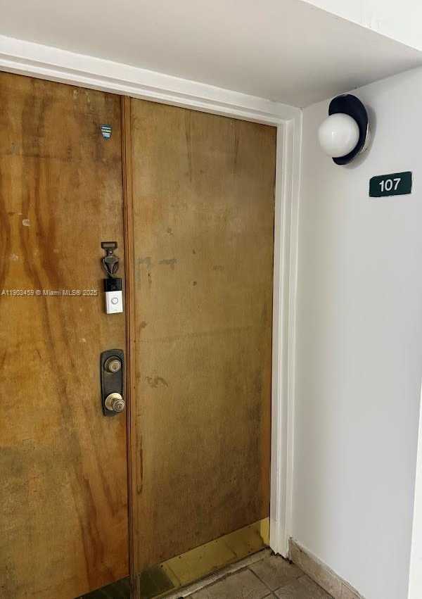 Small Image of 11790 SOUTH WEST 18TH ST #107-3, Miami Number 4