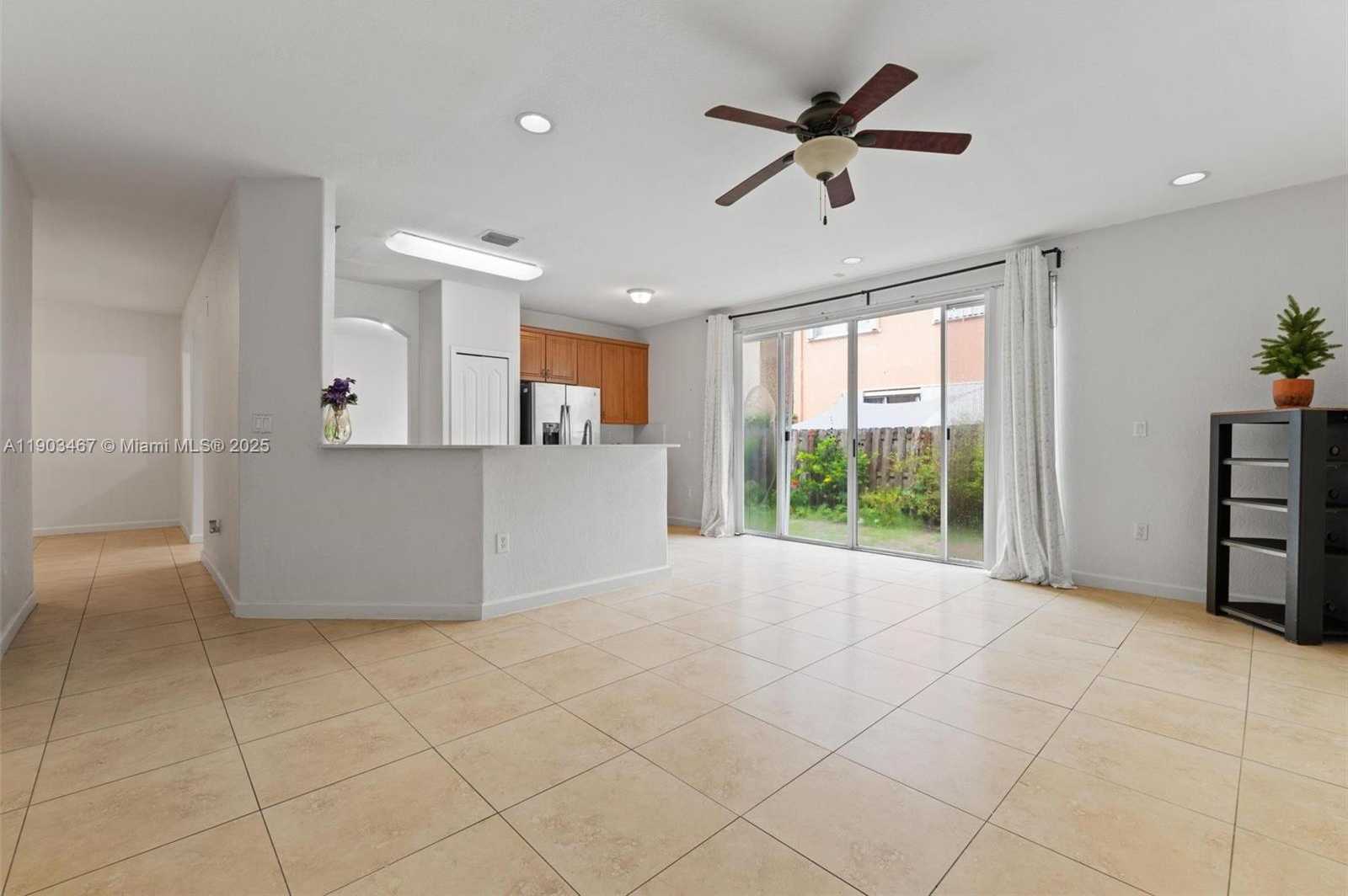 Small Image of 8394 NORTH WEST 113TH PATH, Doral Number 13