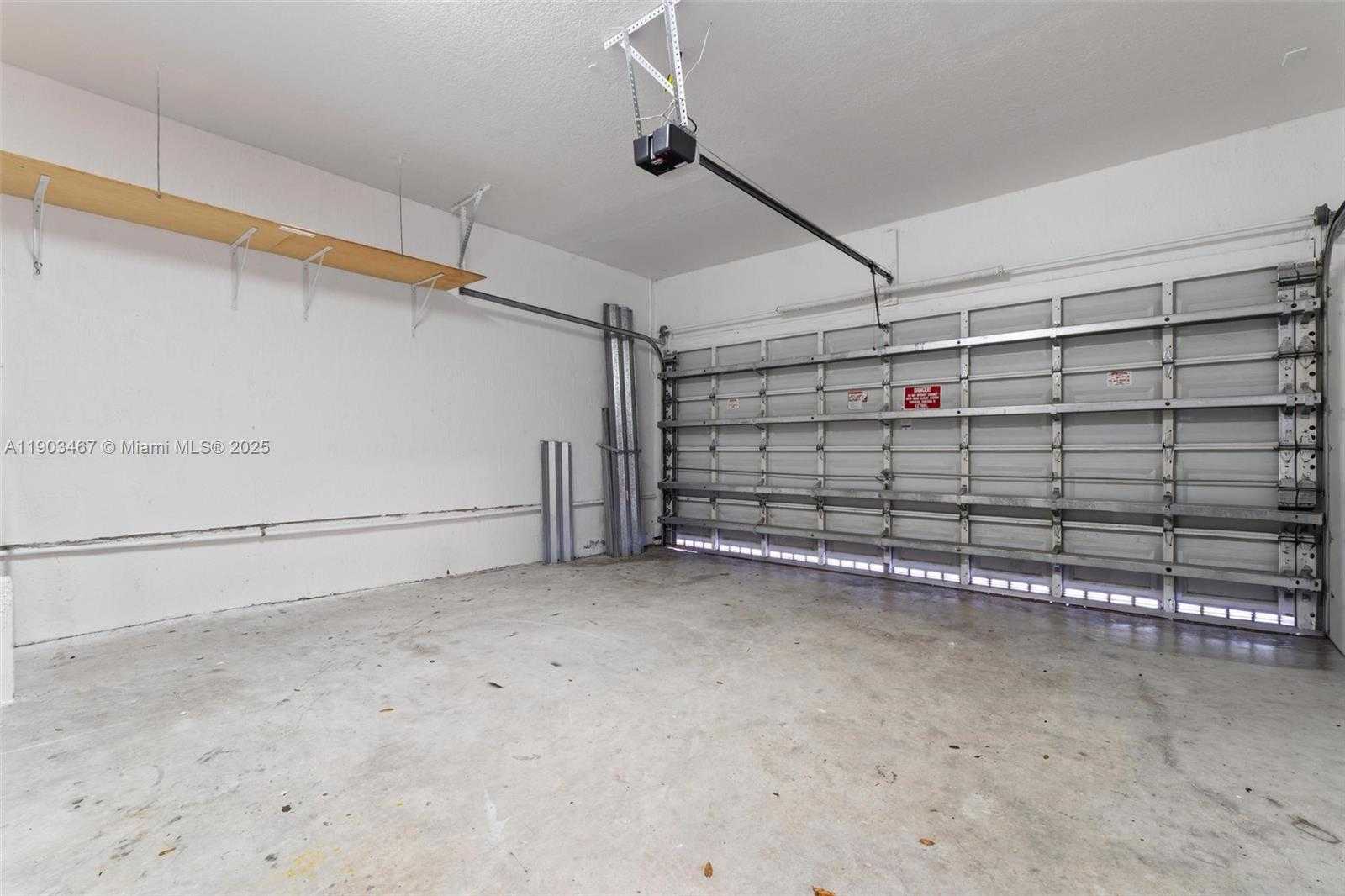 Small Image of 8394 NORTH WEST 113TH PATH, Doral Number 17