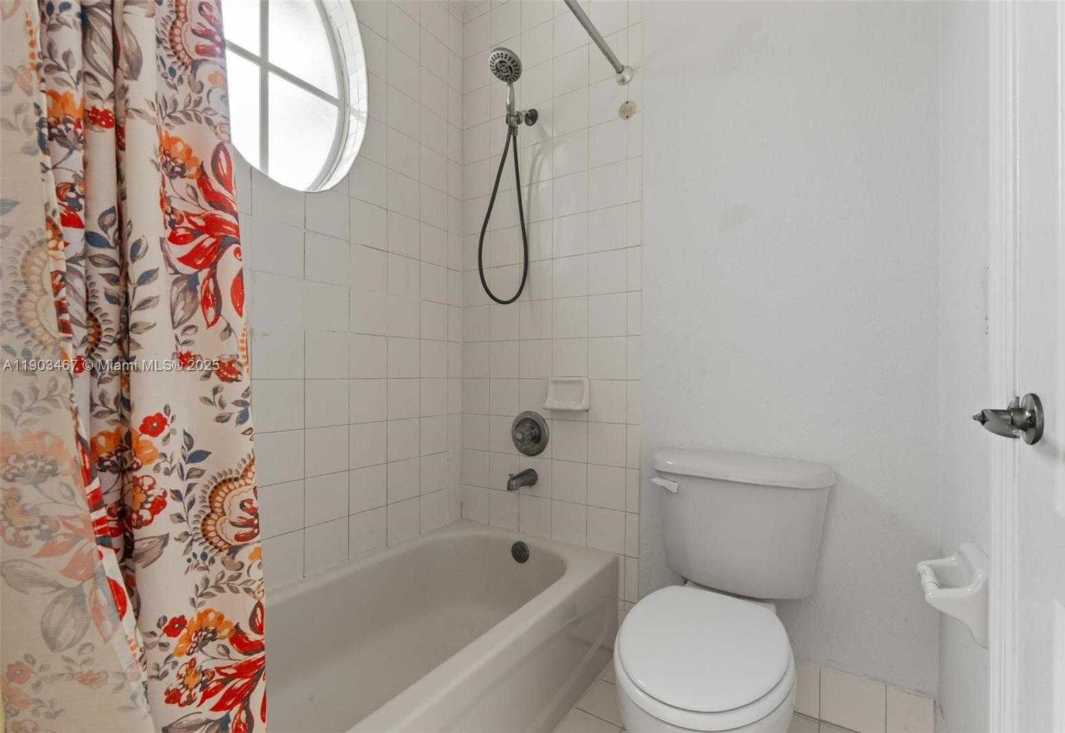 Small Image of 8394 NORTH WEST 113TH PATH, Doral Number 27