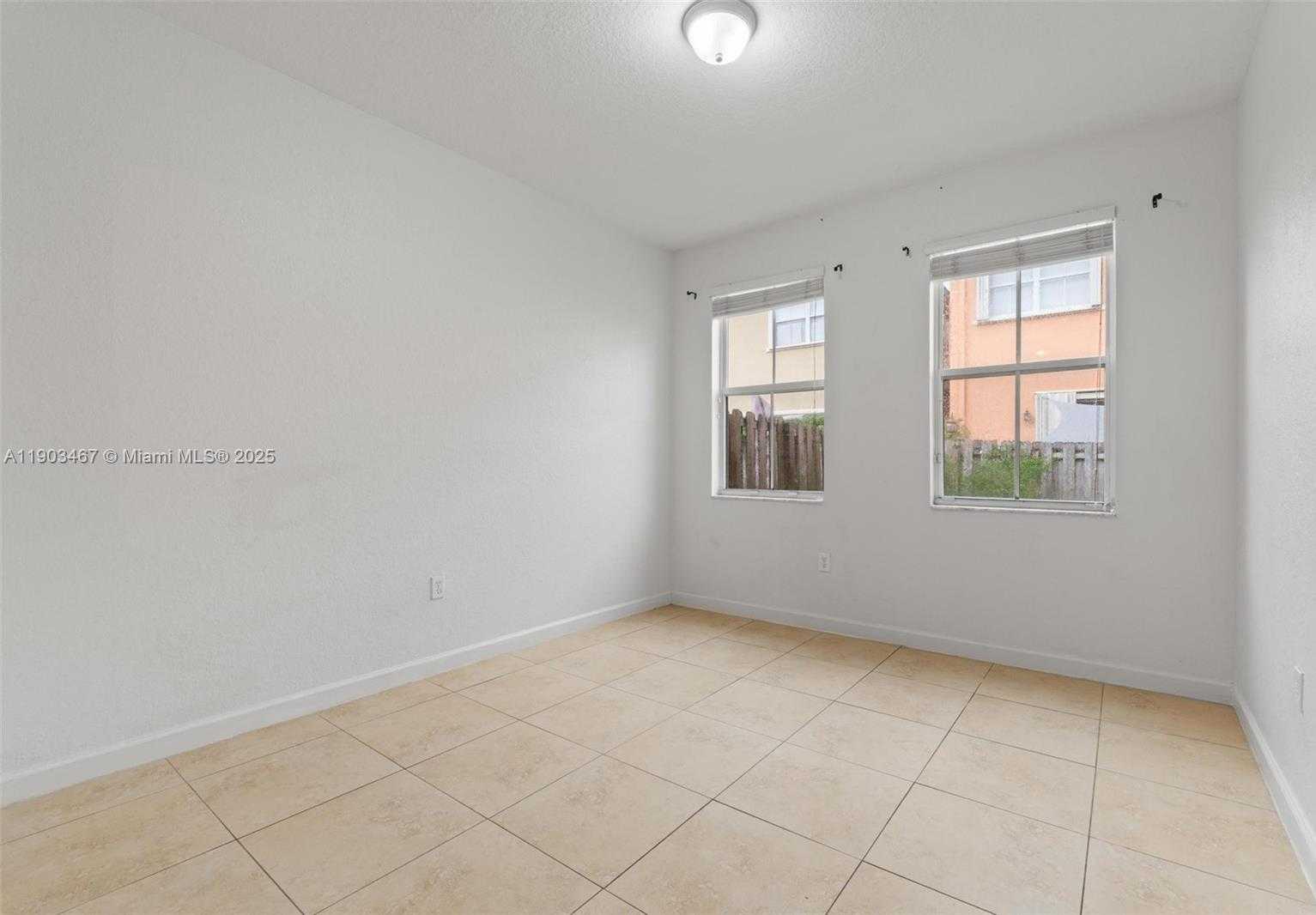 Small Image of 8394 NORTH WEST 113TH PATH, Doral Number 5