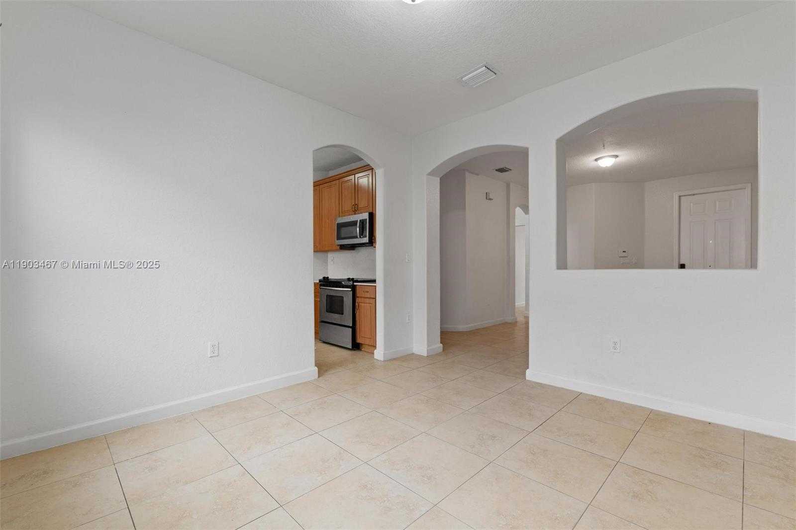 Small Image of 8394 NORTH WEST 113TH PATH, Doral Number 6