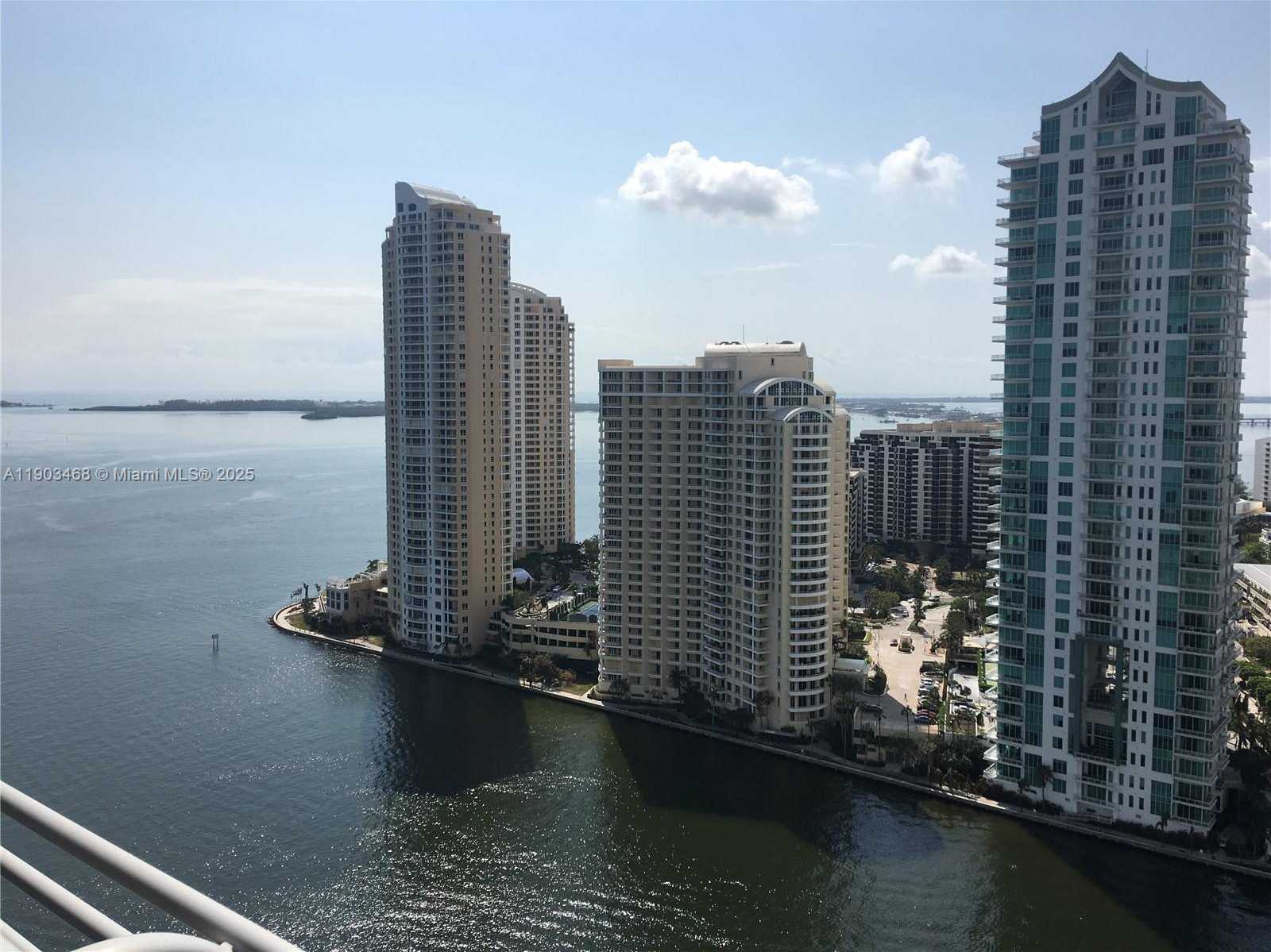 Small Image of 325 SOUTH BISCAYNE BLVD #3015, Miami Number 10