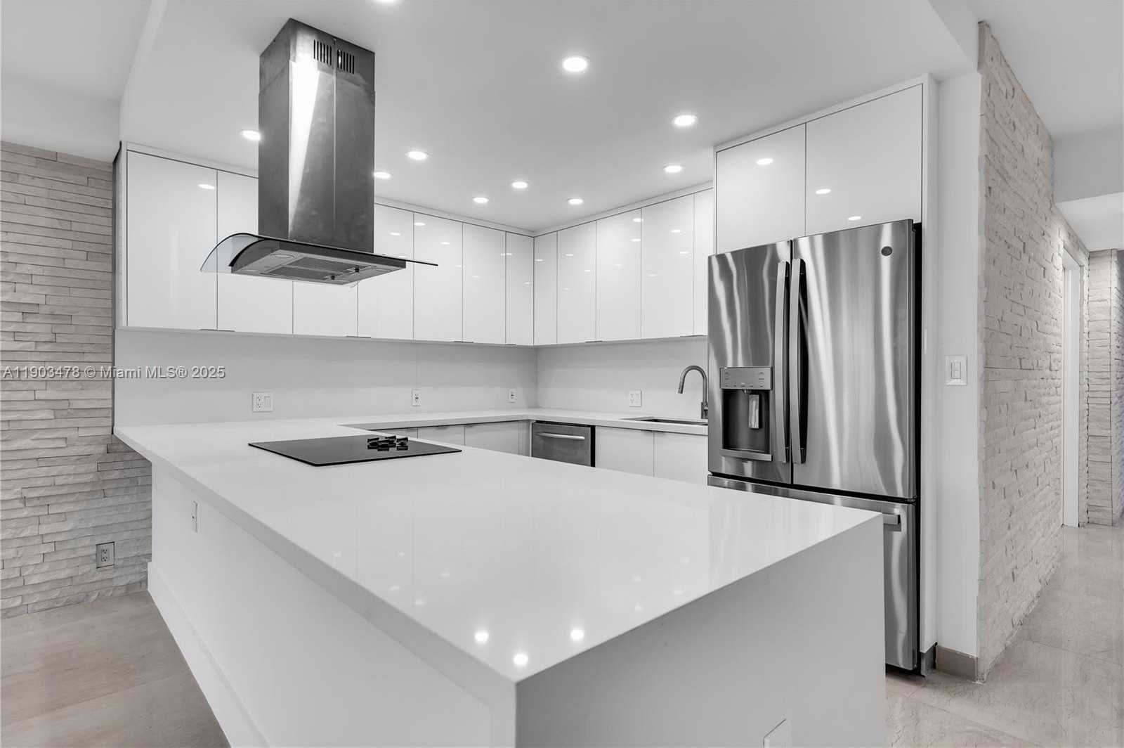 Small Image of 141 CRANDON BLVD #242, Key Biscayne Number 7