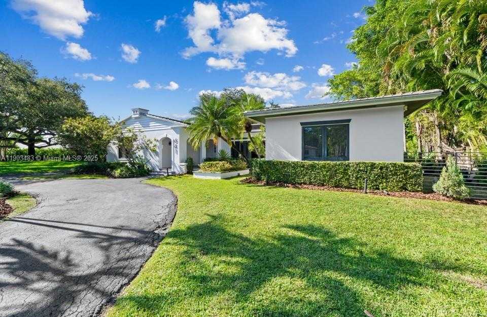 Small Image of 641 ISLAND RD, Miami Number 12