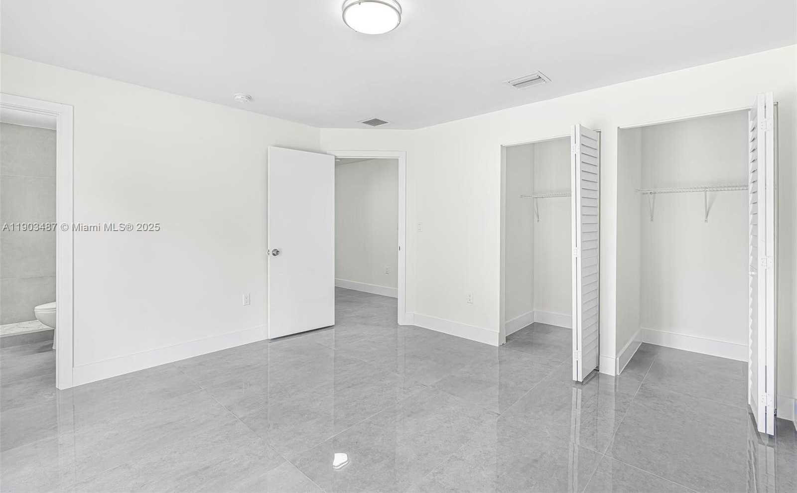 Small Image of 933 NORTH WEST 50TH ST, Miami Number 13