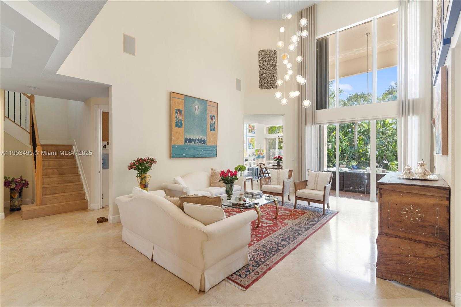 Small Image of 19542 Embassy Ct, Miami, FL 33179, USA Number 11