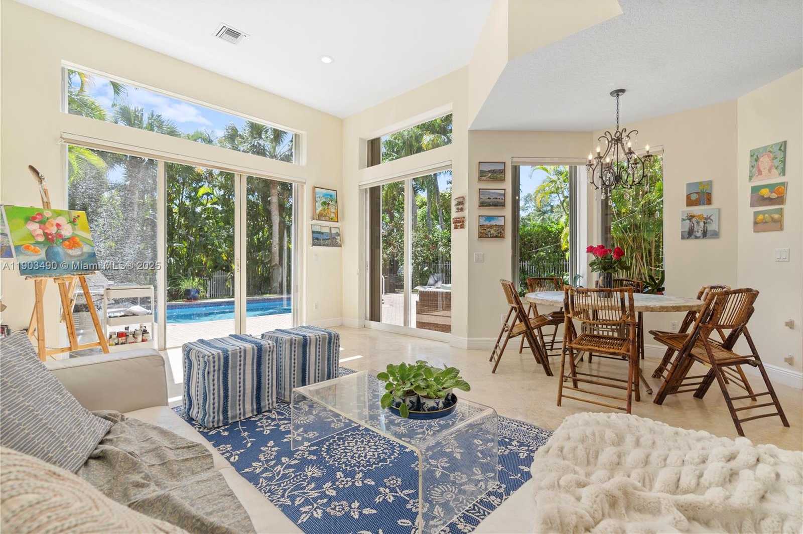 Small Image of 19542 Embassy Ct, Miami, FL 33179, USA Number 24