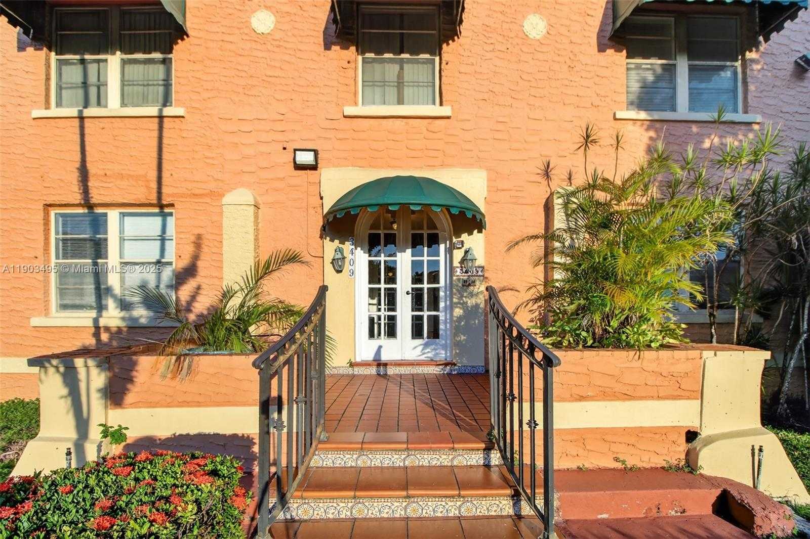 Small Image of 3409 SOUTH LE JEUNE RD #5a, Coral Gables Number 2