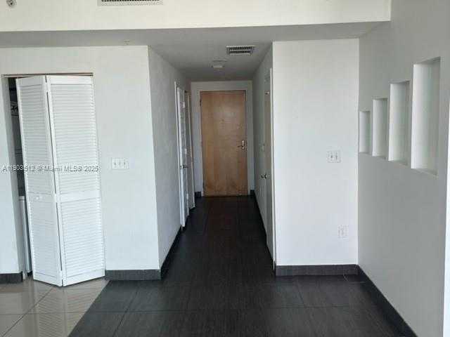 Small Image of 253 2ND ST #3807, Miami Number 12