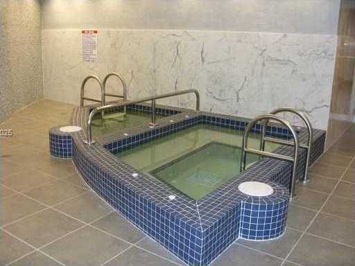 Small Image of 253 2ND ST #3807, Miami Number 23