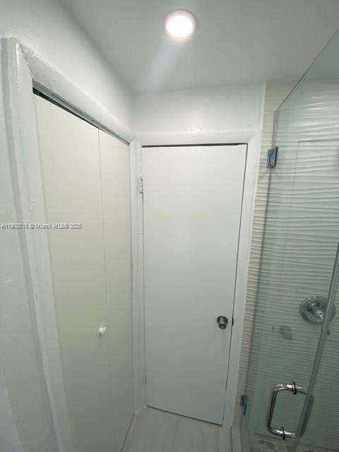 Small Image of 119 MENORES AVE #1A, Coral Gables Number 16