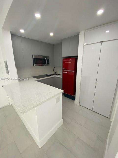 Small Image of 119 MENORES AVE #1A, Coral Gables Number 2