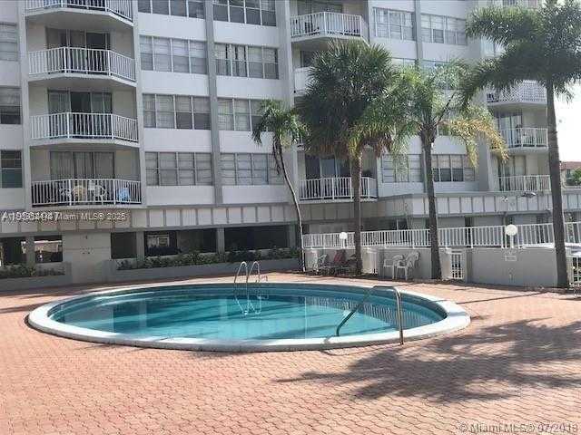 Small Image of 16710 NORTH EAST 9TH AVE #607, North Miami Beach Number 10