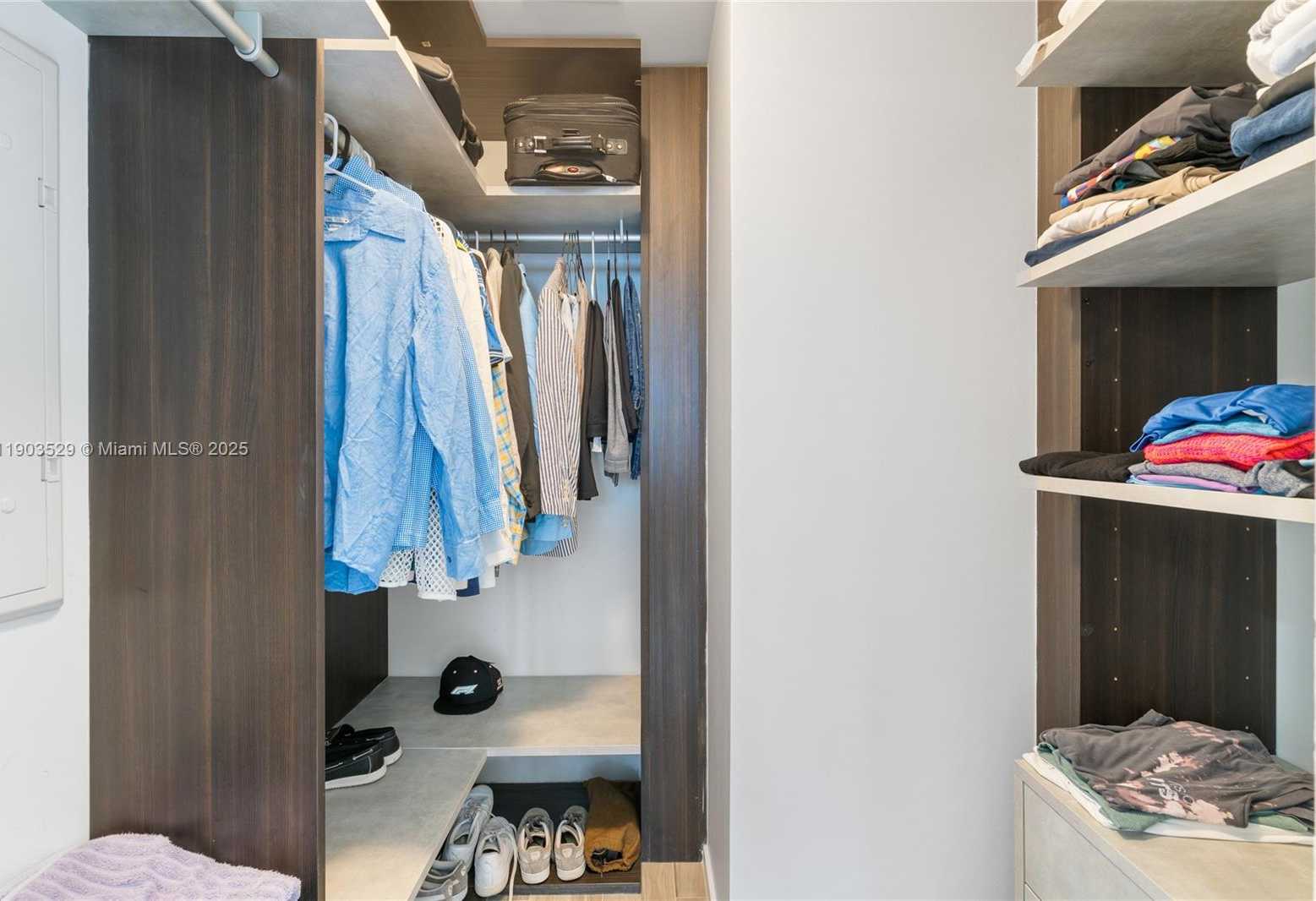 Imagen de Pequeño Objeto