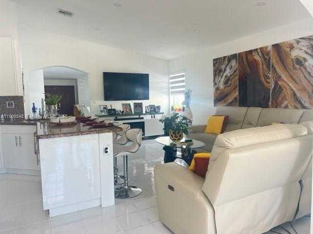 Small Image of 9435 SOUTH WEST 156TH PL #9435, Miami Number 18