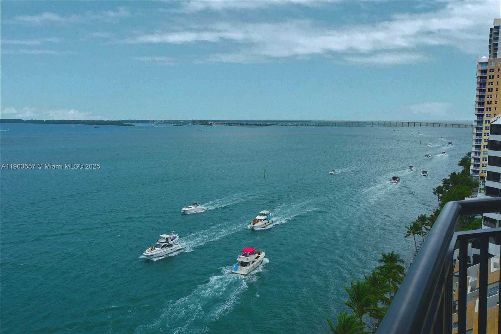 Small Image of 540 BRICKELL KEY DR #1427, Miami Number 1