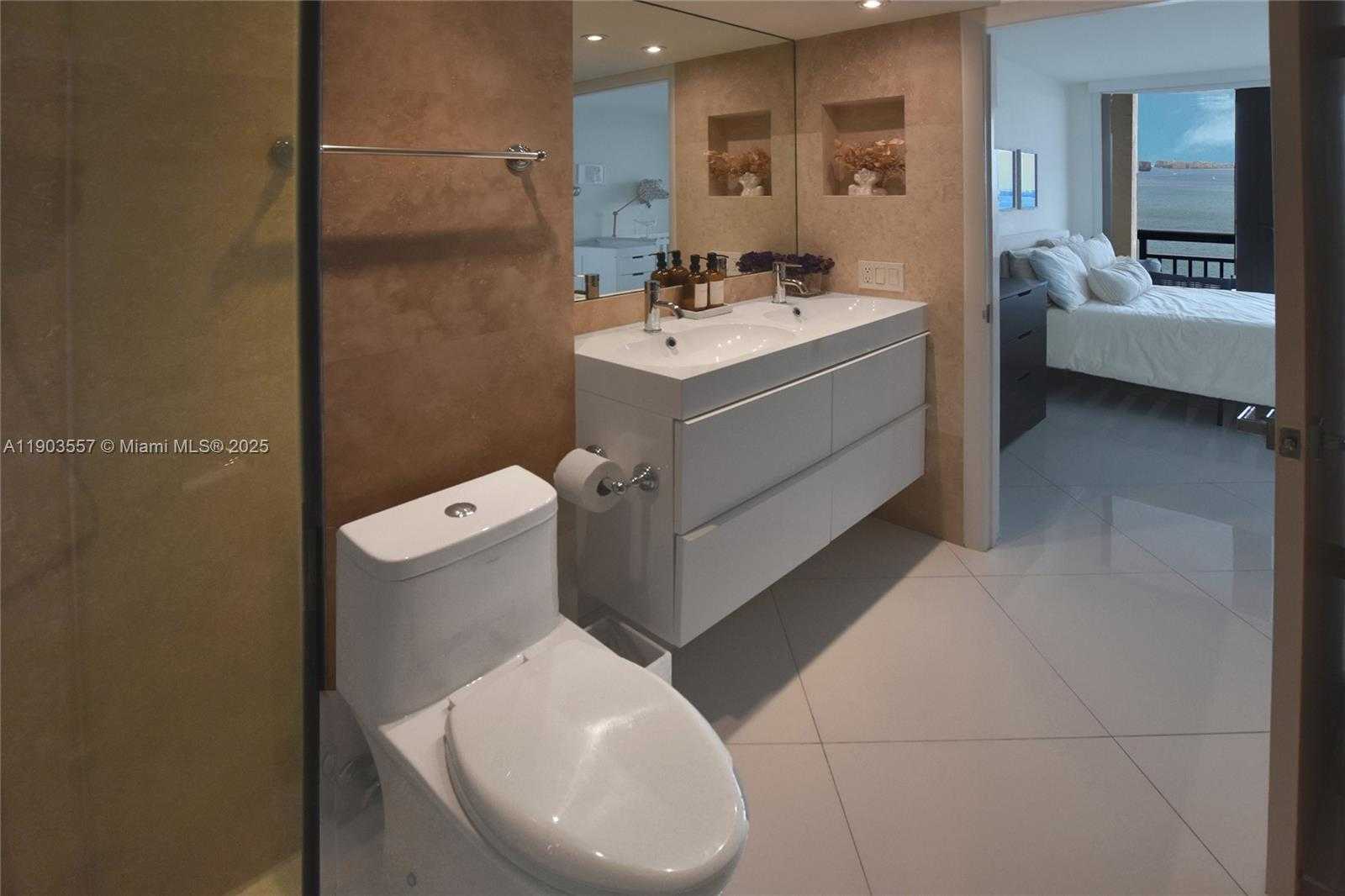 Small Image of 540 BRICKELL KEY DR #1427, Miami Number 19