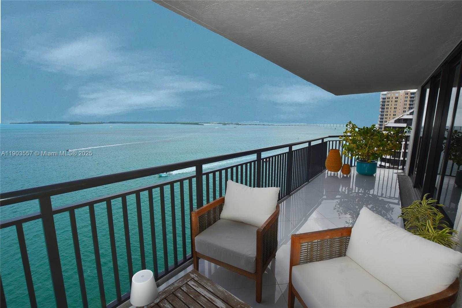 Small Image of 540 BRICKELL KEY DR #1427, Miami Number 7