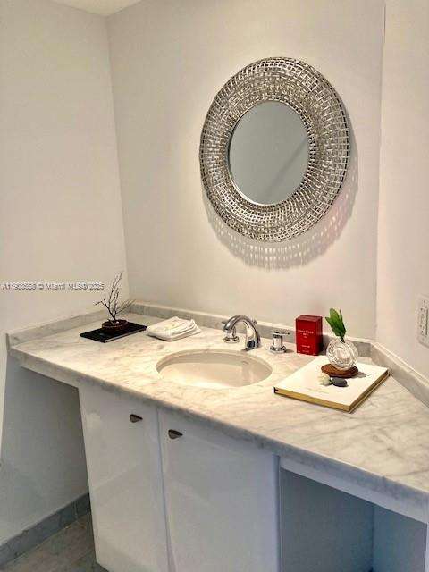 Small Image of 9401 COLLINS AVE #306, Surfside Number 19