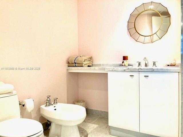 Small Image of 9401 COLLINS AVE #306, Surfside Number 20