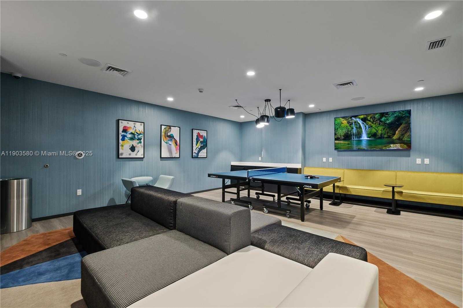 Small Image of 101 DIPLOMAT PKWY #PH05, Hallandale Beach Number 85