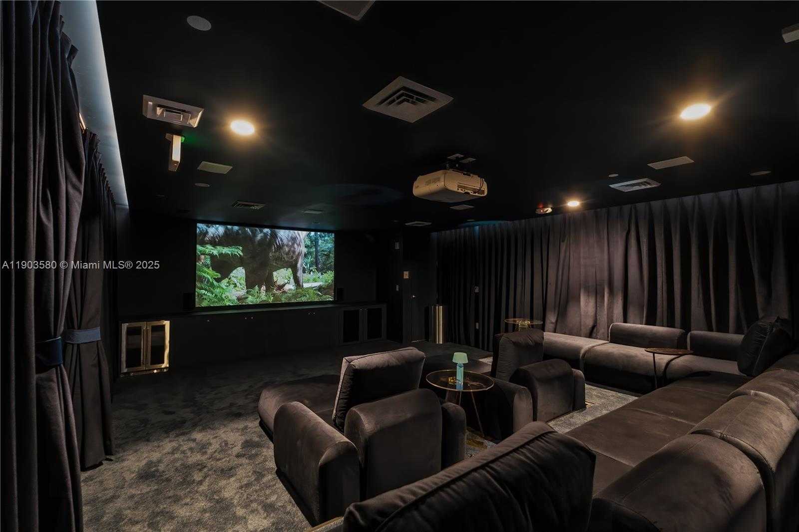 Small Image of 101 DIPLOMAT PKWY #PH05, Hallandale Beach Number 88