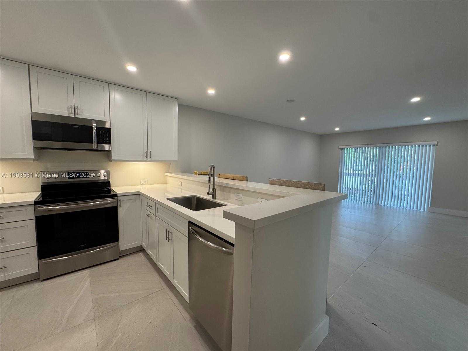 Small Image of 7810 CAMINO REAL #I 104, Miami Number 2