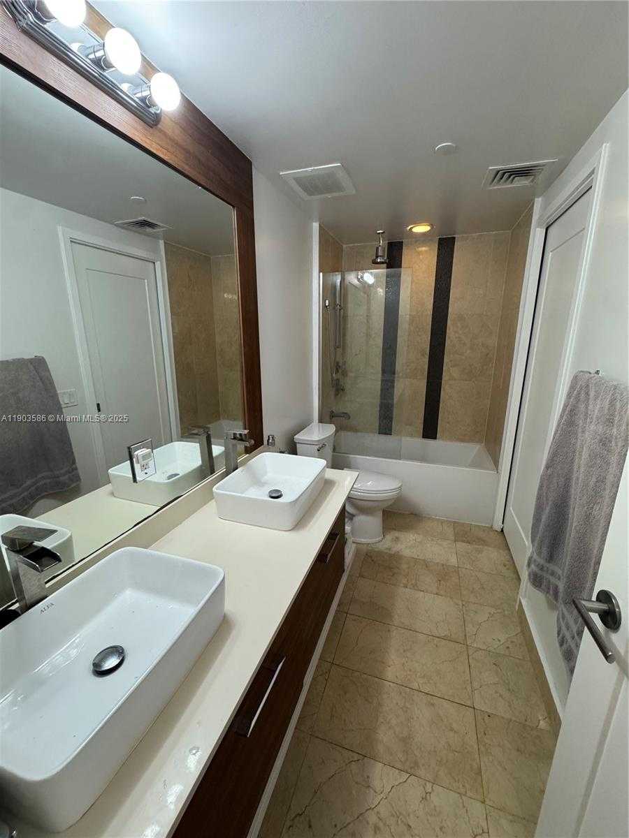 Small Image of 601 NORTH EAST 27TH ST #1603, Miami Number 13
