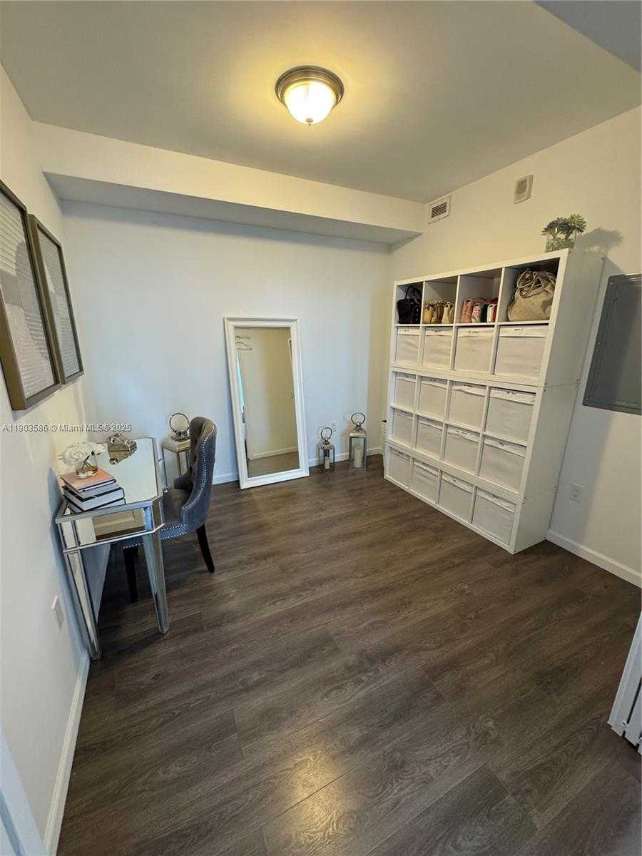 Small Image of 601 NORTH EAST 27TH ST #1603, Miami Number 14