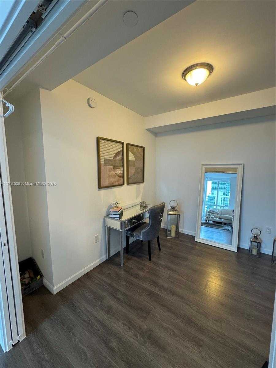 Small Image of 601 NORTH EAST 27TH ST #1603, Miami Number 18