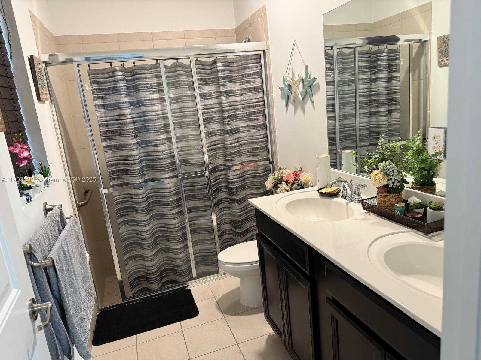 Small Image of 22522 SOUTH WEST 109TH PSGE, Miami Number 12