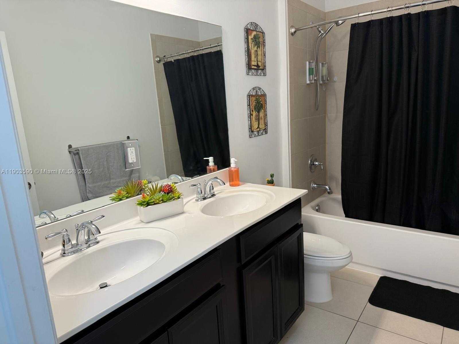 Small Image of 22522 SOUTH WEST 109TH PSGE, Miami Number 13