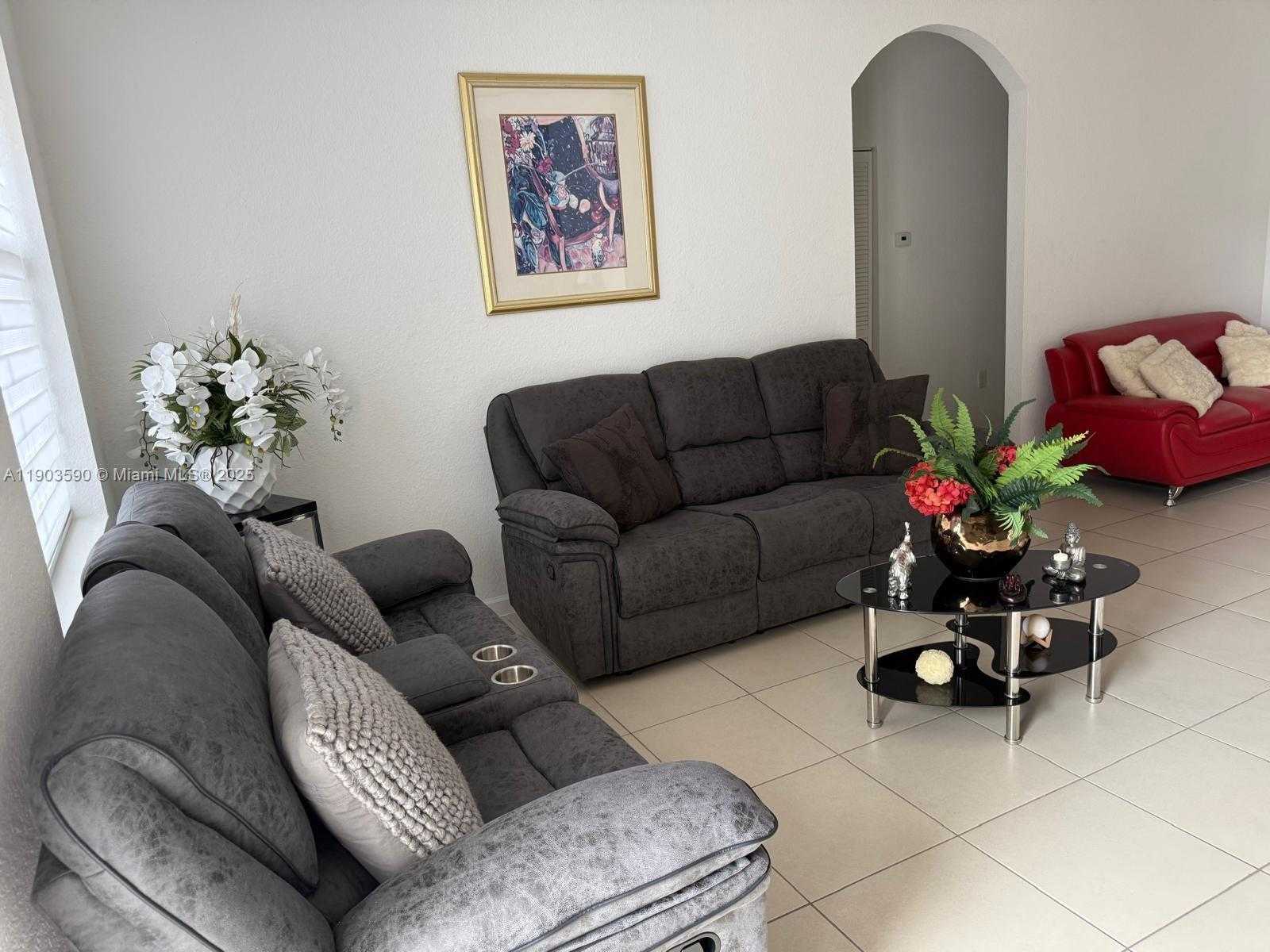 Small Image of 22522 SOUTH WEST 109TH PSGE, Miami Number 2