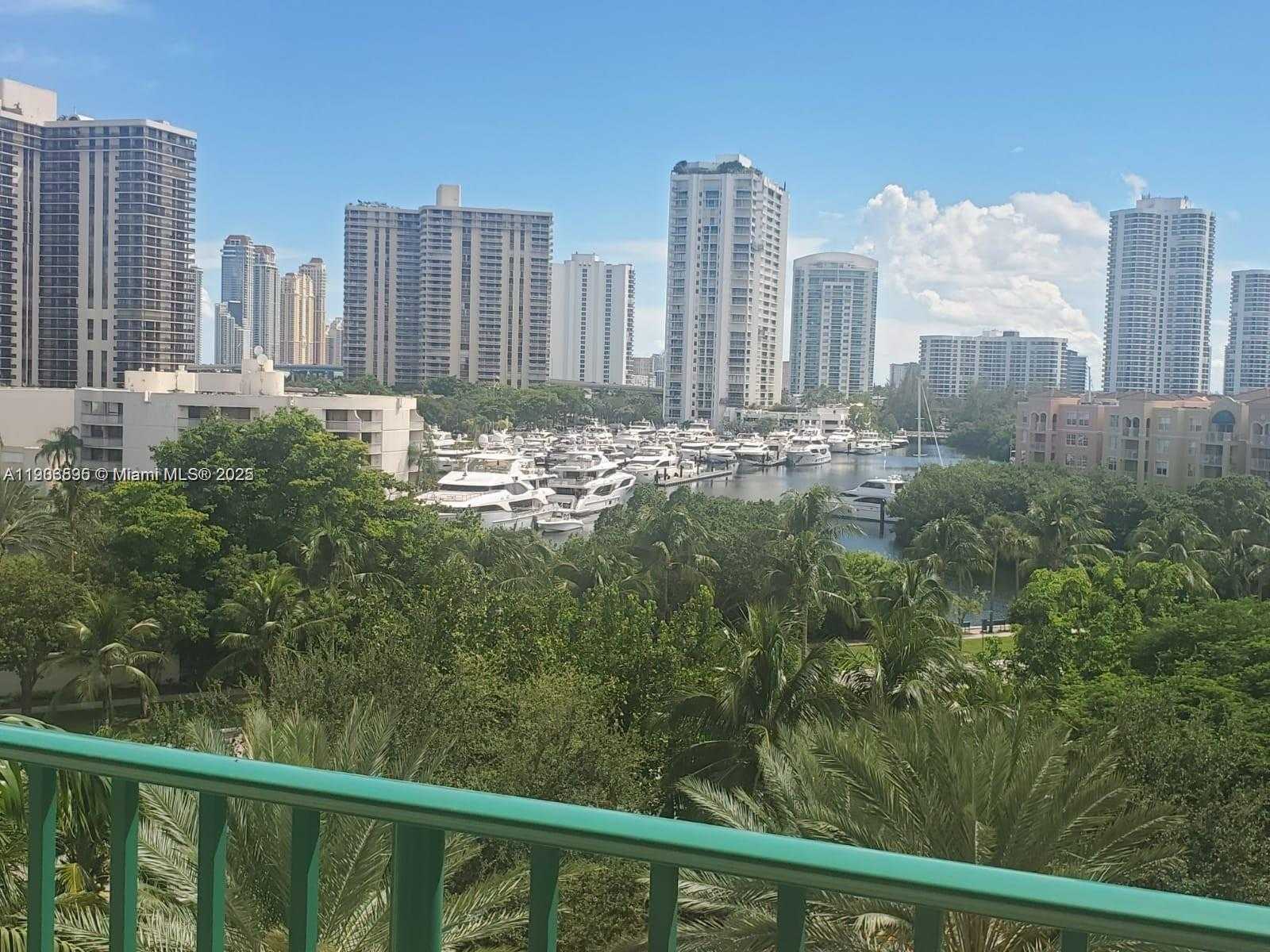 Small Image of 19900 EAST COUNTRY CLUB DR #607, Aventura Number 17